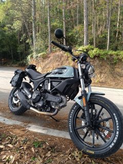 Ducati Scrambler Sixty2 400 cc - ფოტო 3
