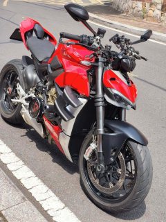 Ducati Street Fighter V4 1100 cc - ფოტო 3
