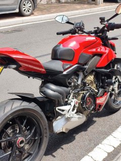 Ducati Street Fighter V4 1100 cc - ფოტო 4