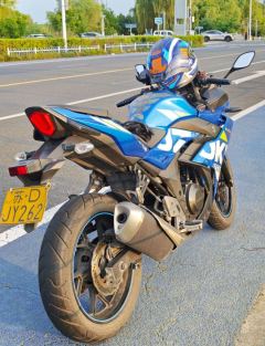 Haojue Suzuki GSX250R - ფოტო 2