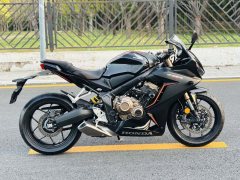 Honda CBR650R - photo 2