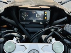 Honda CBR650R - photo 5