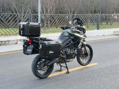 Triumph Tiger 800 - ფოტო 3