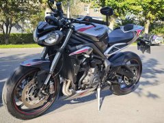 Triumph Street Triple 765 - ფოტო 1