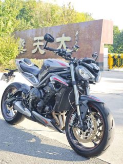 Triumph Street Triple 765 - ფოტო 4