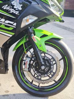 Kawasaki Ninja 400 - photo 2