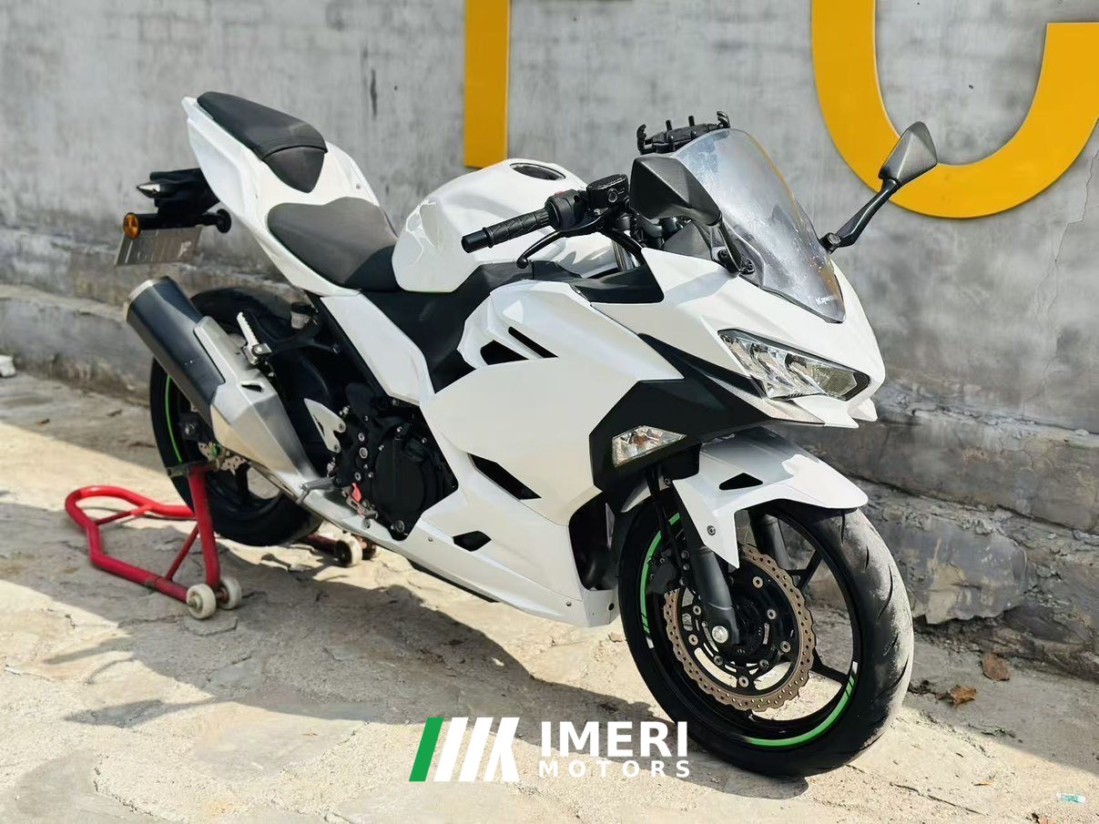 2023 Kawasaki Ninja 400