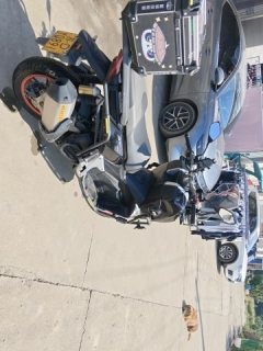 QJMOTOR Hong 150ADV - ფოტო 4