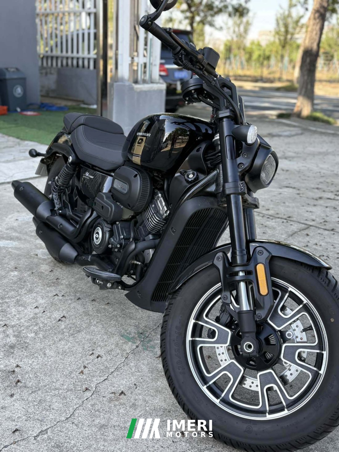 QJMOTOR Flash 250 - motorcycle from China