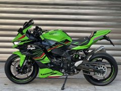 Kawasaki ZX-4R 400 cc - ფოტო 4