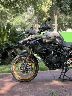 Benelli TRK552 550 cc - photo 9