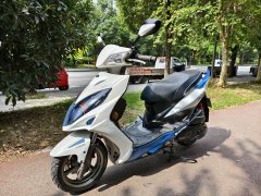 KYMCO Curve 150 - photo 2