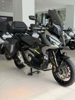 Honda X-ADV 750 - ფოტო 1