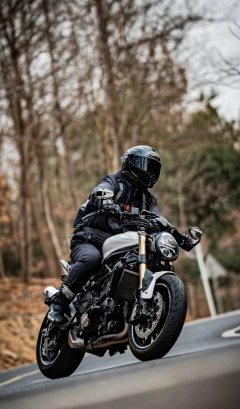 Benelli 752S 750 cc - ფოტო 4
