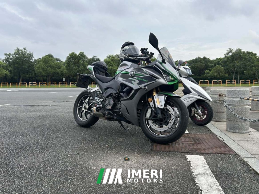 QJMOTOR Sai 550 - motorcycle from China