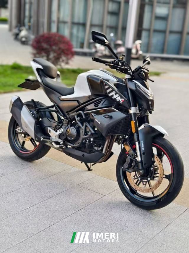 2023 CFMOTO 450NK