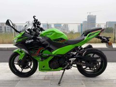 Kawasaki Ninja 400 - photo 2