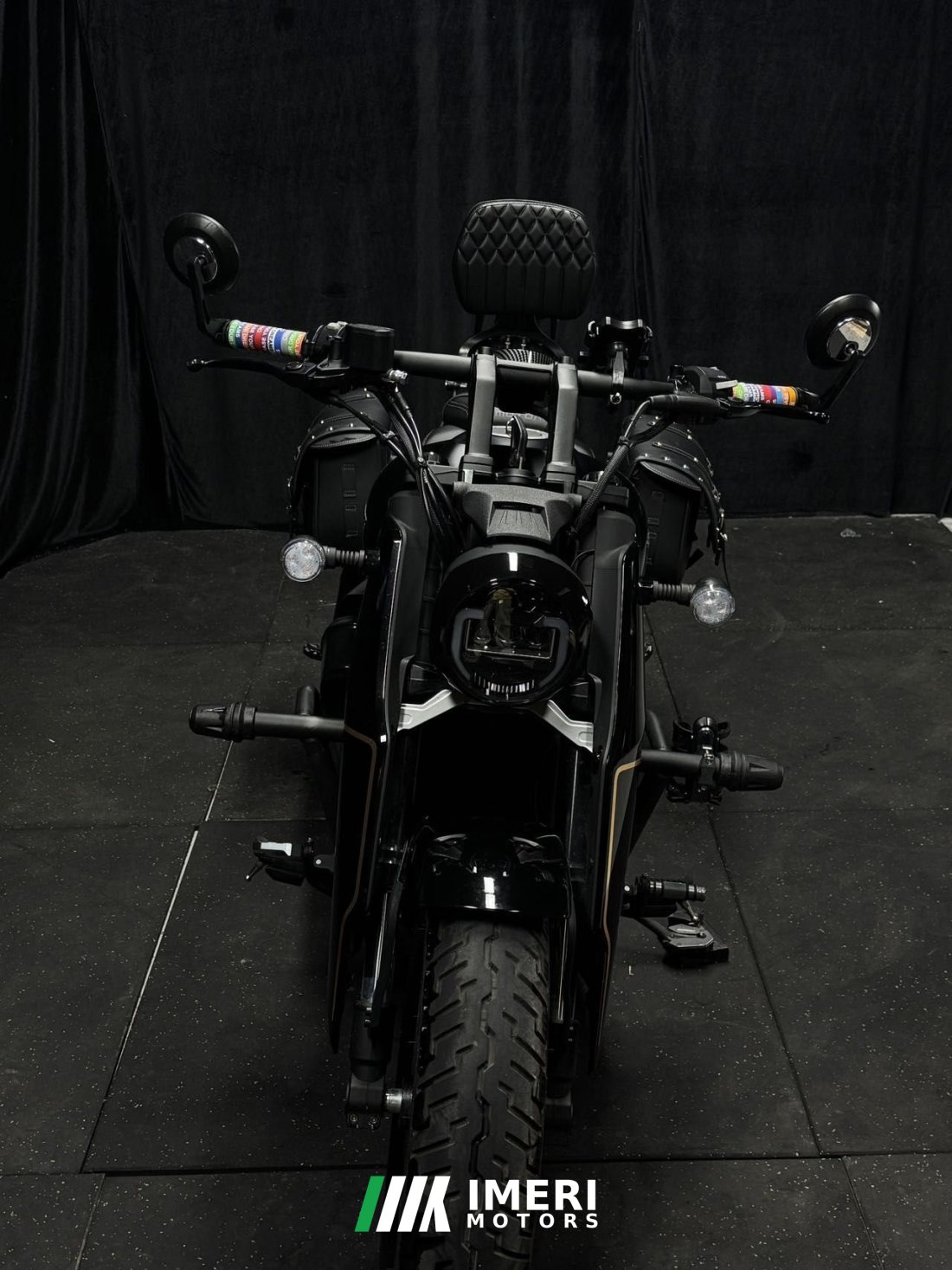 QJMOTOR Flash 400 - motorcycle from China
