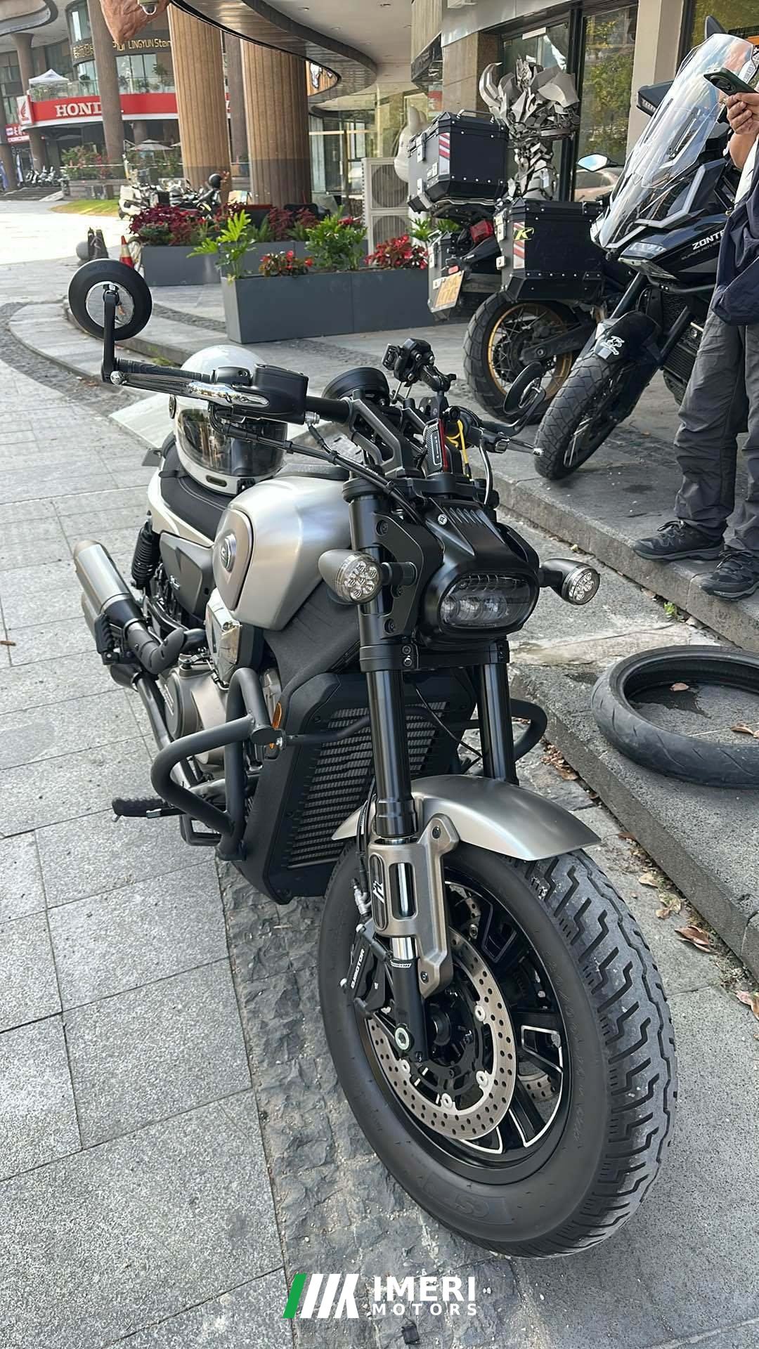 QJMOTOR Shan 600 560 cc - მოტოციკლი ჩინეთიდან