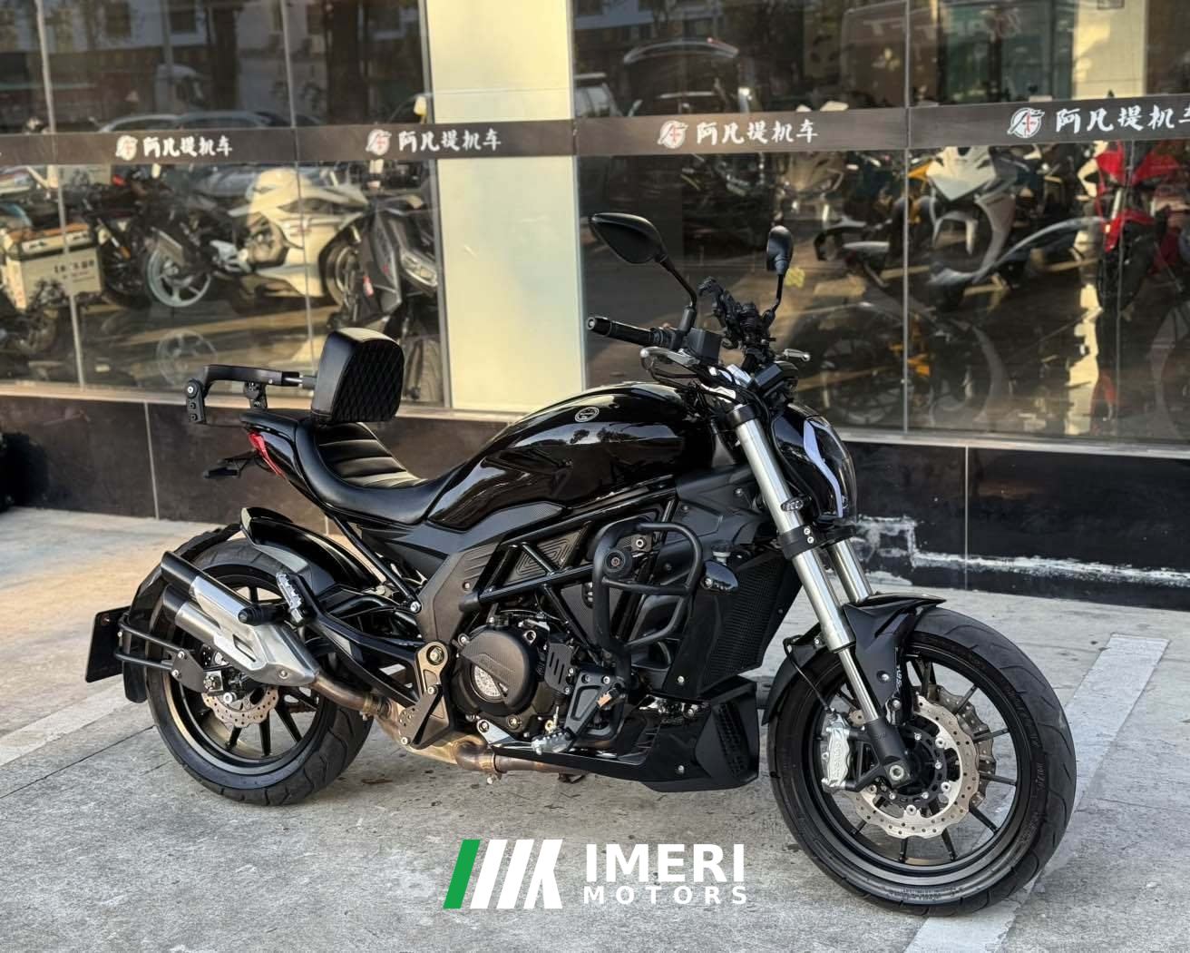 2021 Benelli 502C 500 cc