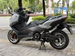Yamaha TMAX 560 cc - ფოტო 3