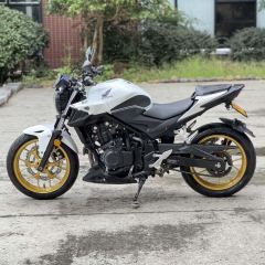 Honda CB400F - photo 3