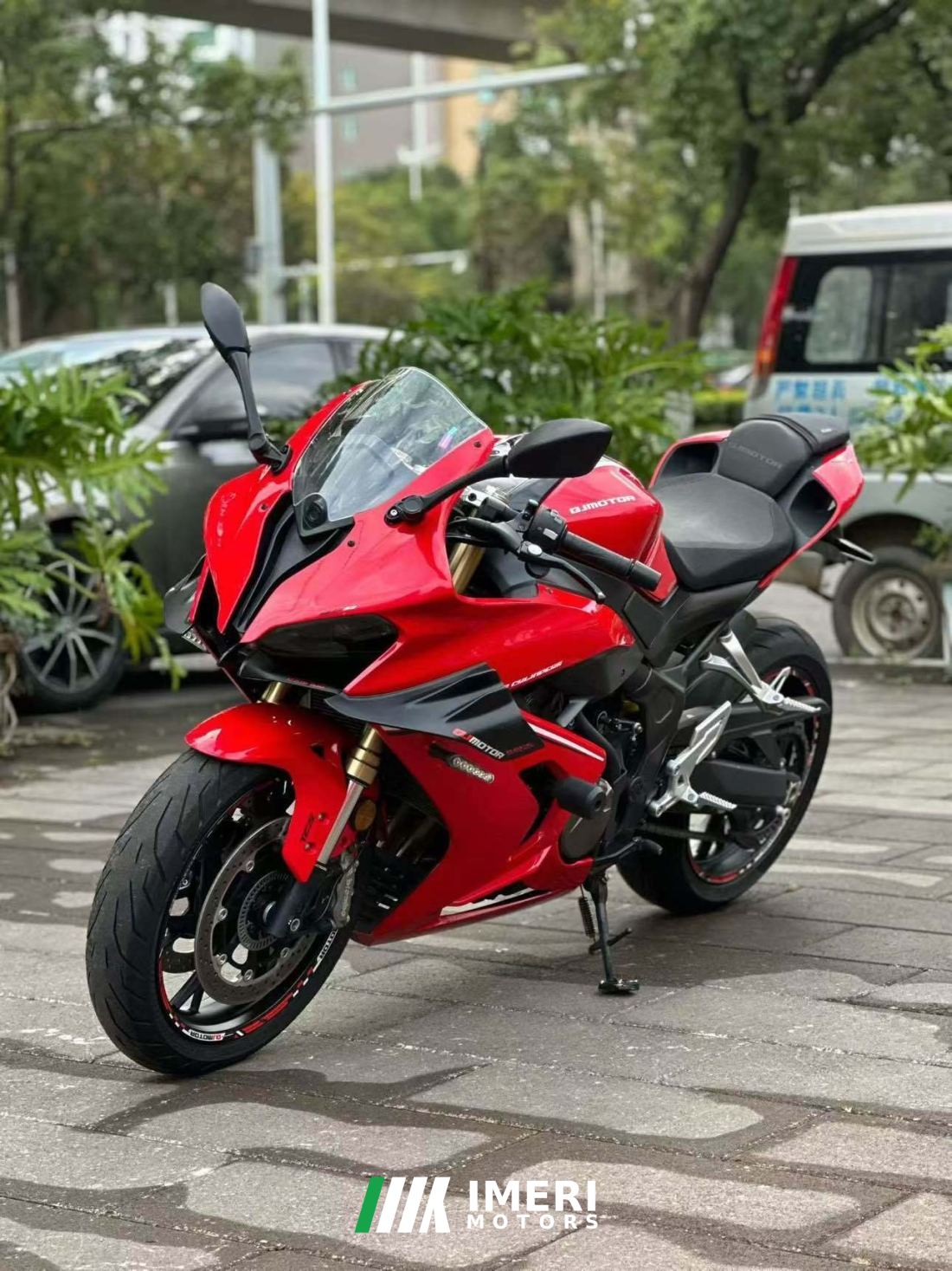 QJMOTOR SRK 600 680 cc - motorcycle from China