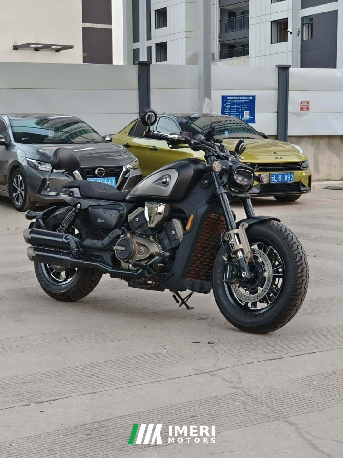 QJMOTOR Shan 600 560 cc - motorcycle from China