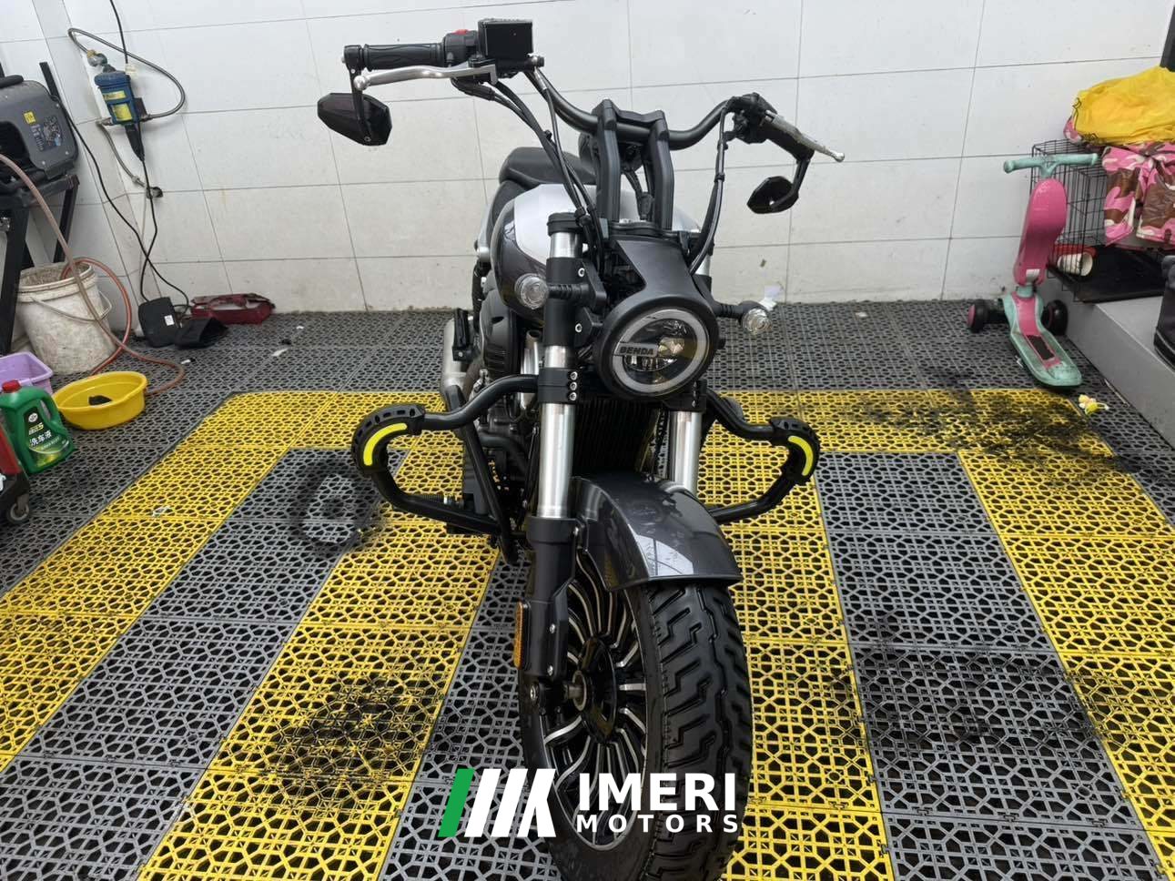 2021 Benda Polestones 03 Gray 300 cc