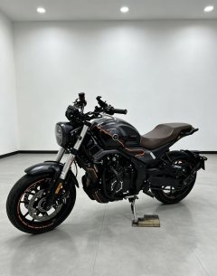 Voge AC525 500 cc - ფოტო 1