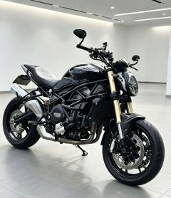 Benelli 752S 750 cc - ფოტო 1
