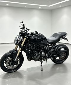 Benelli 752S 750 cc - ფოტო 3
