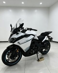 CFMOTO 400GT - photo 2