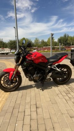 Honda CB650R - photo 3