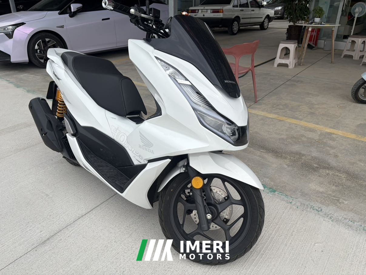 2022 Wuyang Honda PCX 160 cc