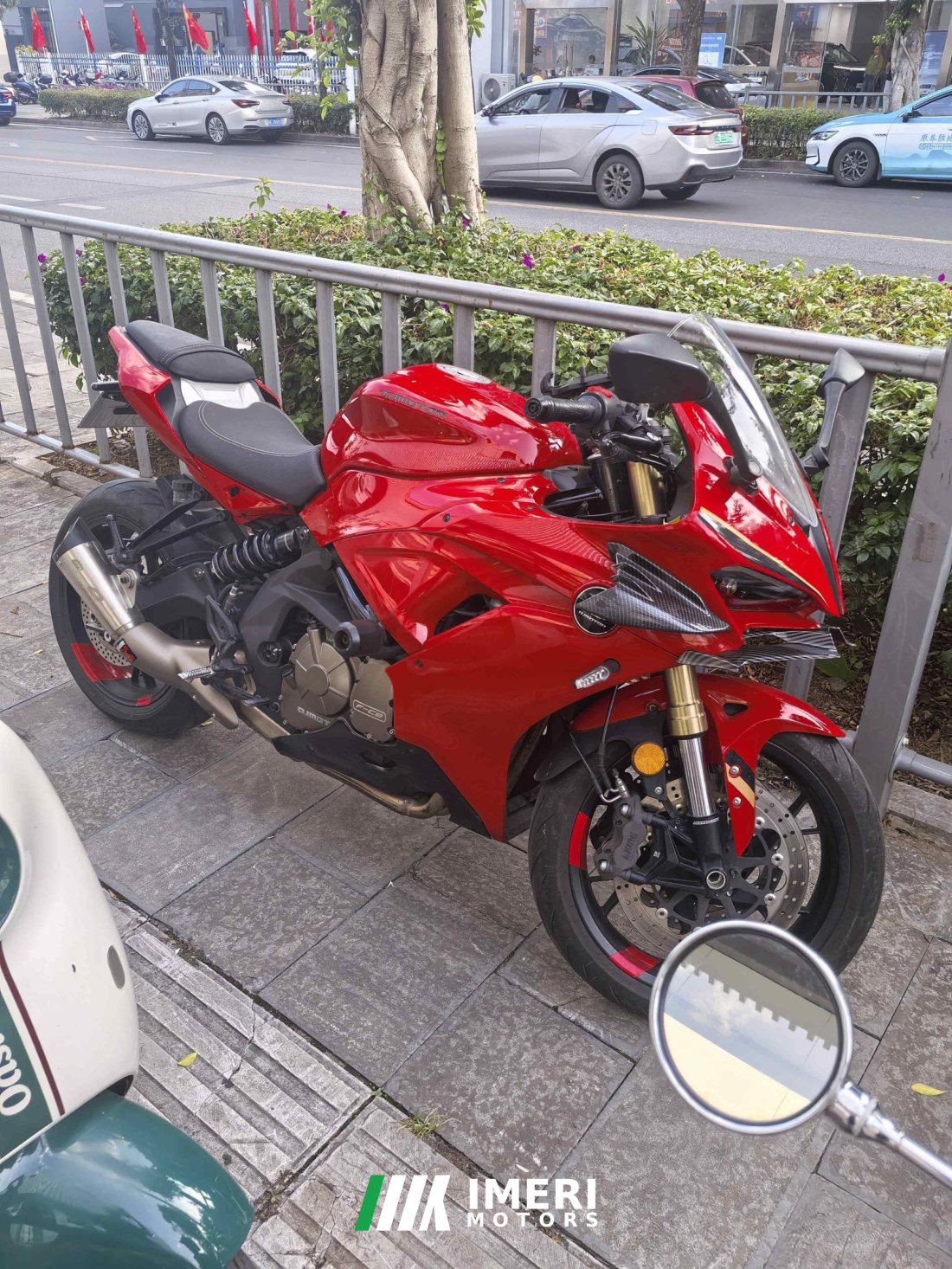QJMOTOR Sai 600 - motorcycle from China