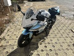 Honda CBR400R - photo 3