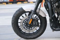 Benda Challenger 300 - photo 6