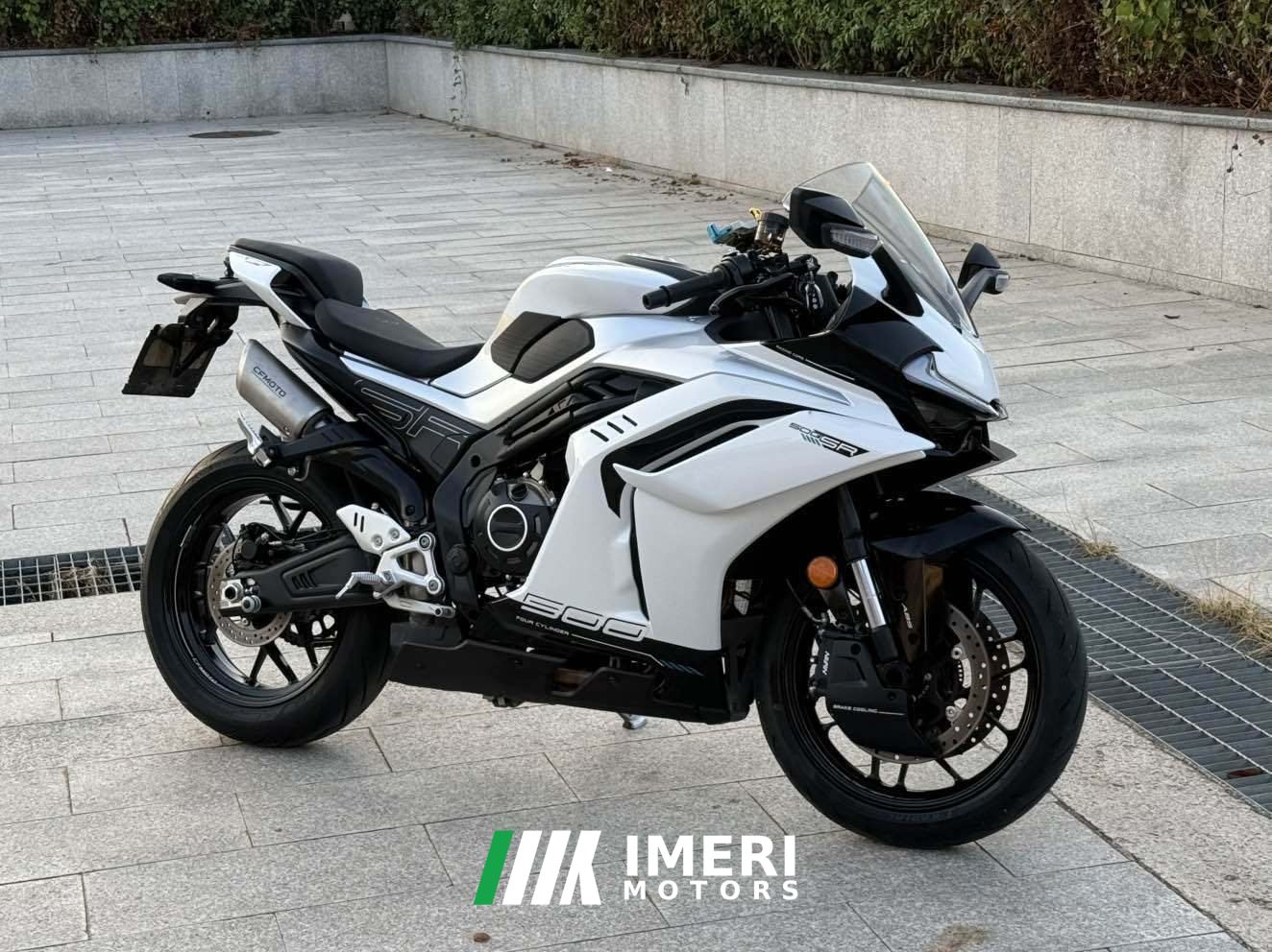 2026 CFMOTO 500SR