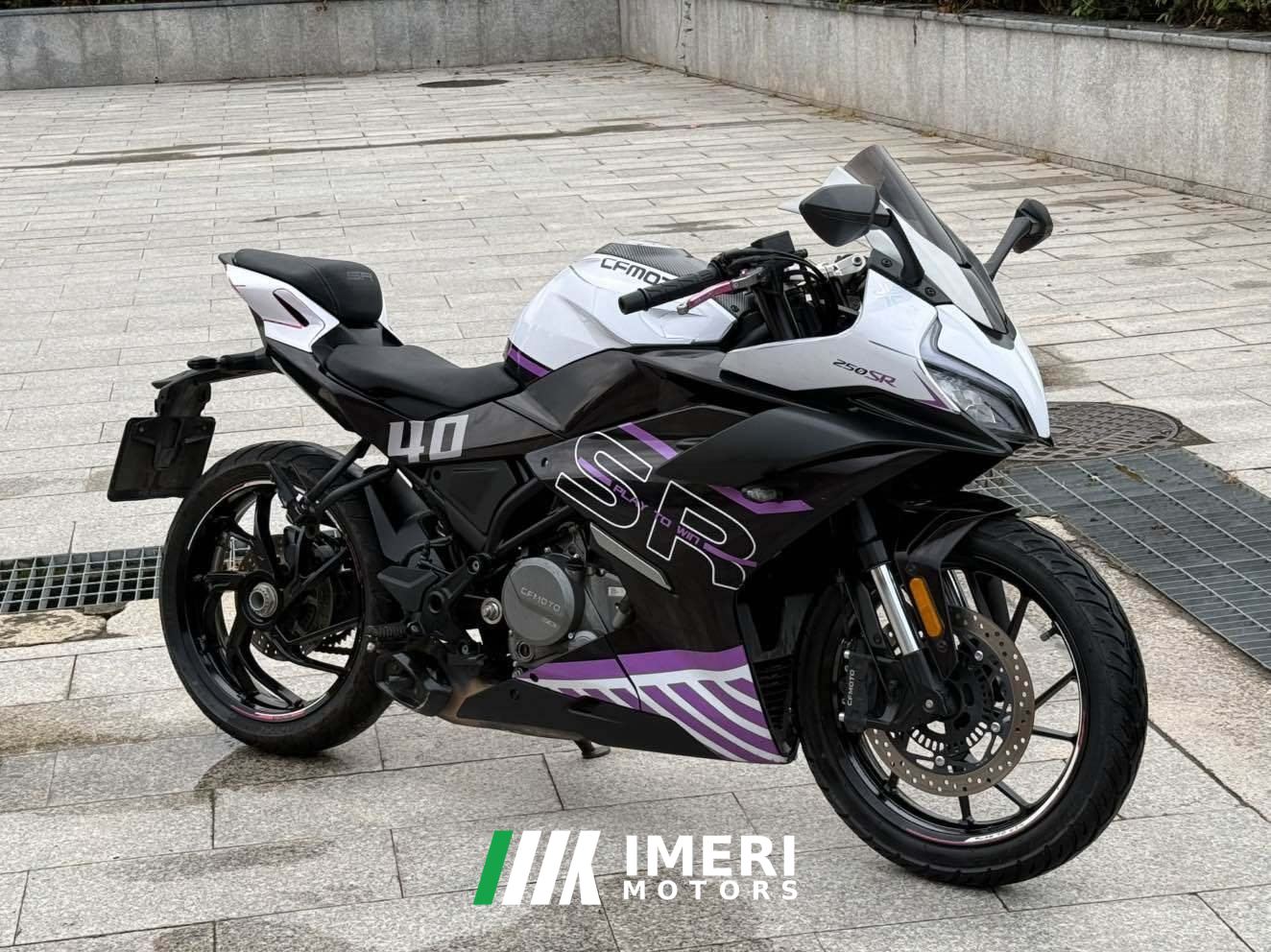 2023 CFMOTO 250SR