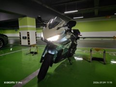 Honda CBR400R - photo 6