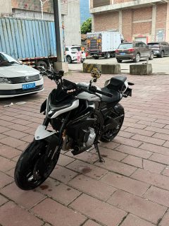 CFMOTO 675NK - фото 1