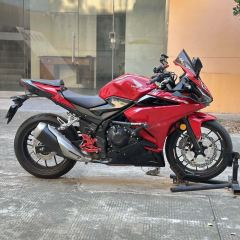 Honda CBR400R - ფოტო 2