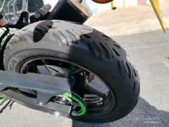 Kawasaki Ninja 400 - ფოტო 4