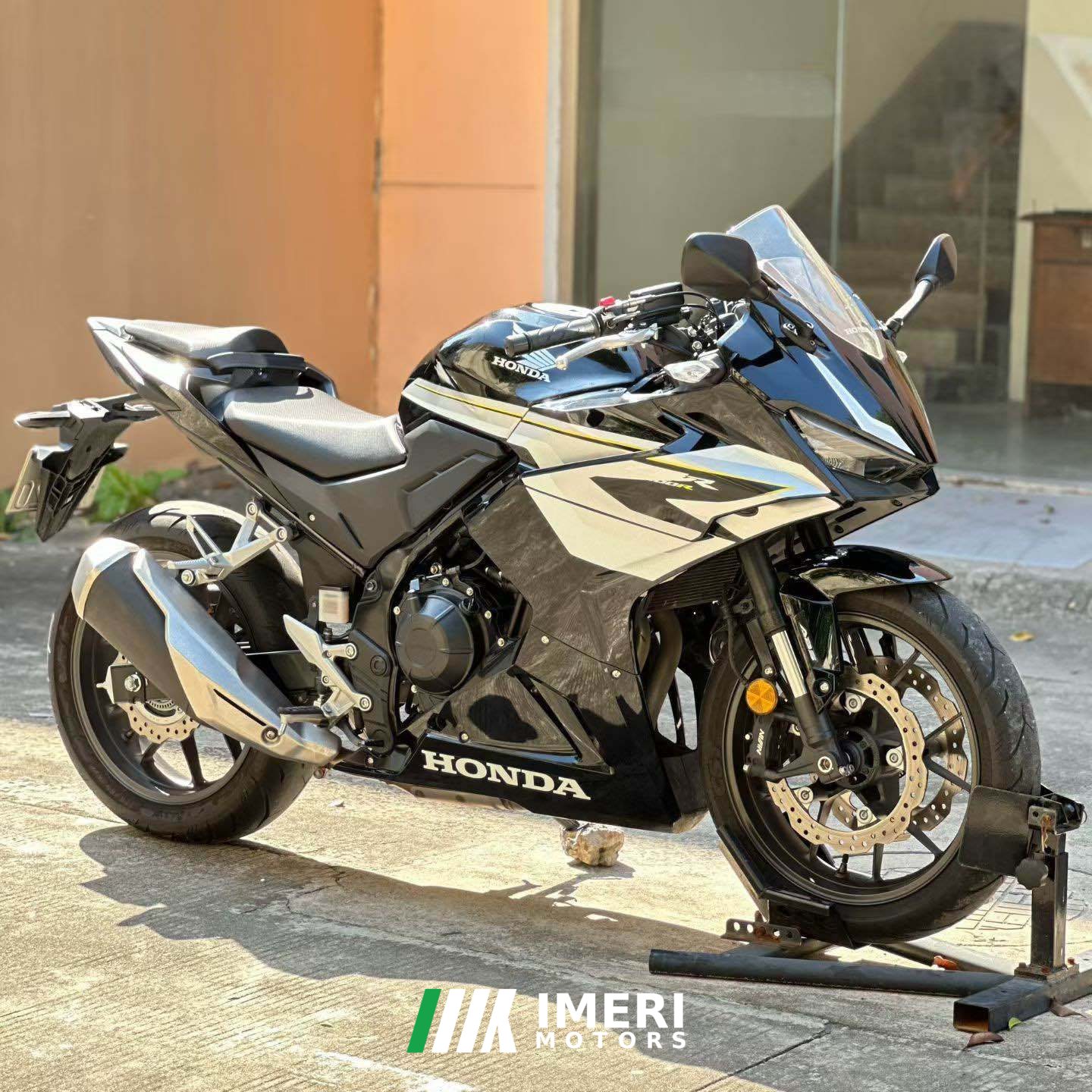 2025 Honda CBR400R