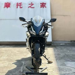 Honda CBR400R - ფოტო 4