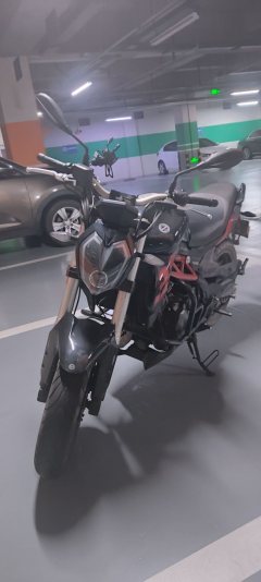 Benelli TNT 300 / BN 302S - ფოტო 1