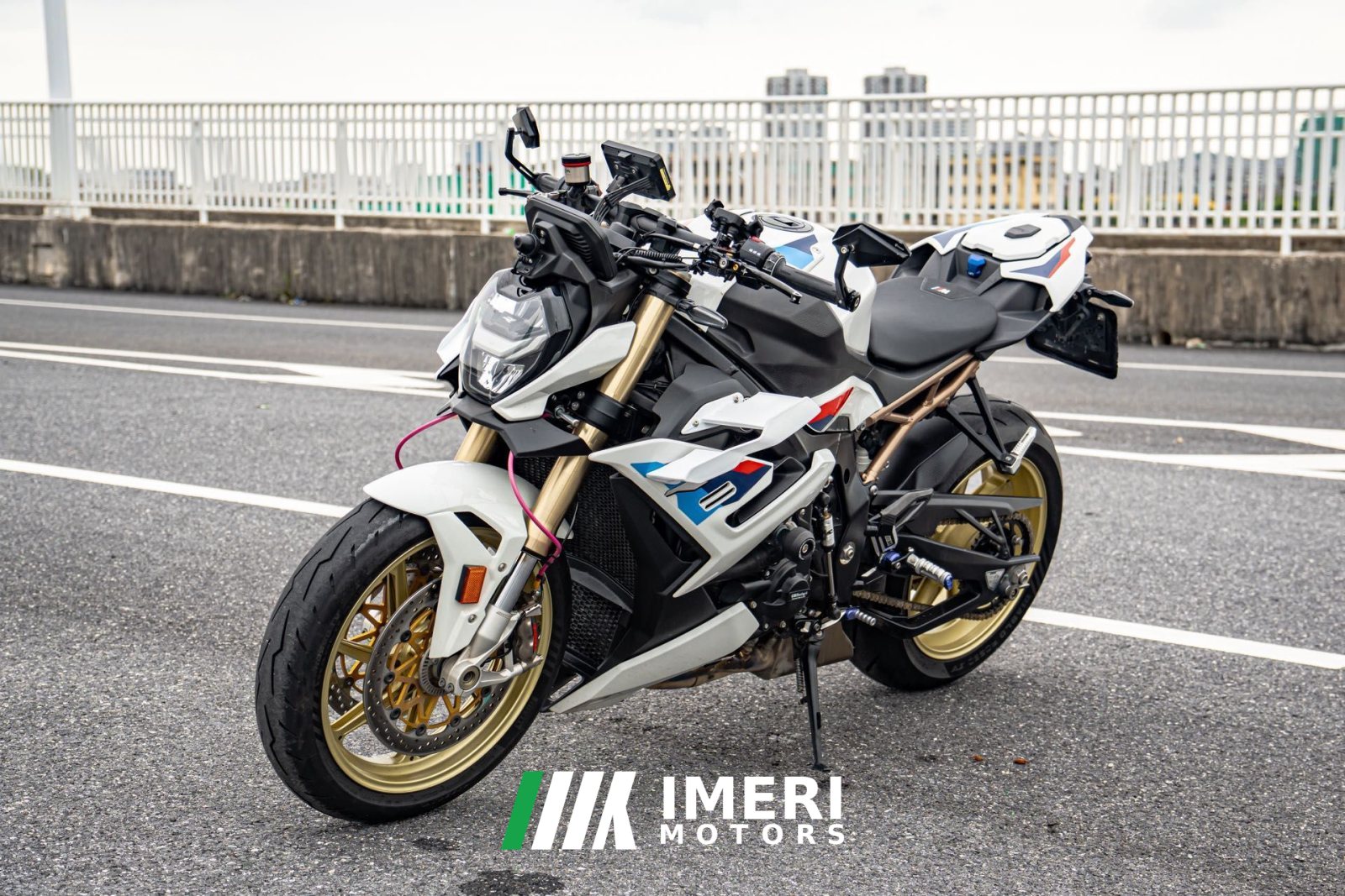 2023 BMW S 1000 R
