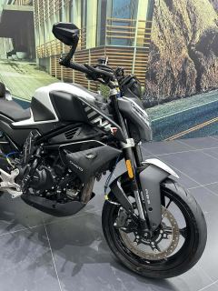 CFMOTO 450NK - фото 2
