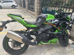 Kawasaki ZX-4R 400 cc - photo 2